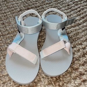 Teeva women’s sandal